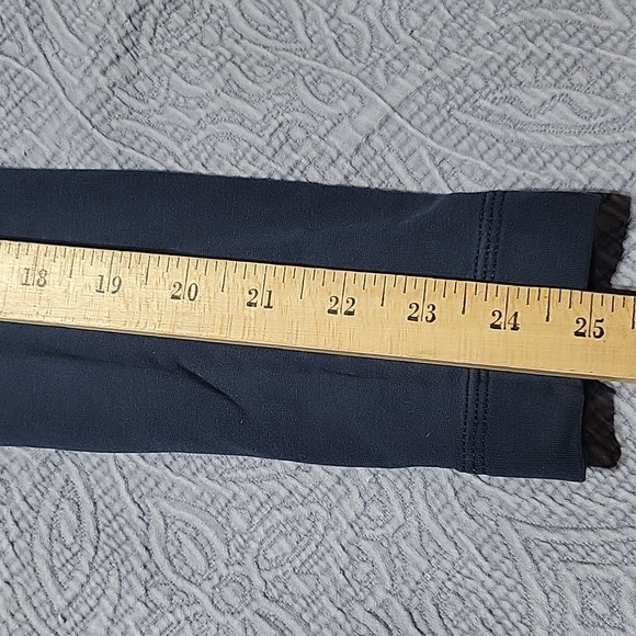 Lululemon‎ size small/medium long sleeve navy cardigan - Picture 9 of 10